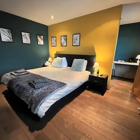Bed & Breakfast Chez Marraine Bruges